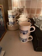 Kop en schoteltjes. Wit blauw. Voor 8 pesonen., Antiek en Kunst, Ophalen