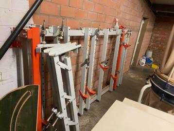 Houtbewerkingsmachines beschikbaar voor biedingen