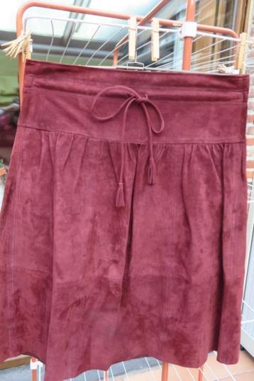 Rok bordeaux echt lamsleder Joseph mt 38-40 beschikbaar voor biedingen