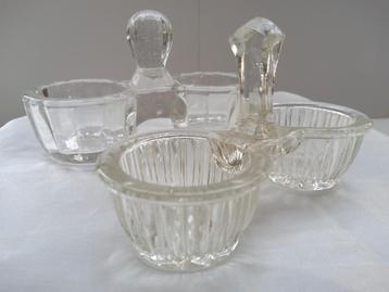 Twee vintage peper- en zoutvaatjes. Ook apart te koop.  beschikbaar voor biedingen