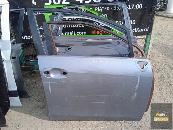 Toyota Verso voordeur rechts, Auto-onderdelen, Carrosserie, Deur, Toyota, Gebruikt