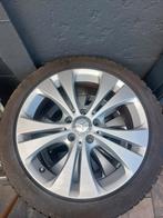 Mercedes benz b klasse 180 winterbanden., Auto-onderdelen, Banden en Velgen, Ophalen, 17 inch, Winterbanden, Band(en)