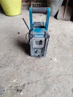 Makita werfradio, Ophalen, Gebruikt