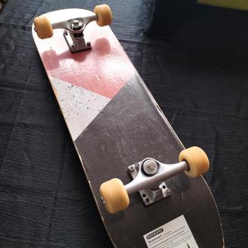 Skateboarden . Mag weg voor prijsje  beschikbaar voor biedingen