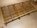 Vintage rotan daybed, Huis en Inrichting, Slaapkamer | Slaapbanken, Ophalen, Gebruikt, Eenpersoons, Bruin