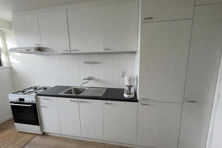 Cuisine complète appareils électroménagers - valeur: €5600, Maison & Meubles, Cuisine | Cuisines complètes, Comme neuf, Cuisine à paroi simple