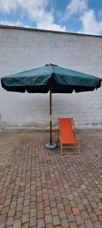Grote stevige teakhouten parasol met een diameter van 3 mete beschikbaar voor biedingen