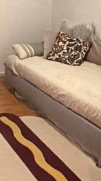 2 matelas et 1 sommier en vente, Maison & Meubles, Chambre à coucher | Lits boxsprings, Enlèvement, Utilisé, Une personne, 200 cm