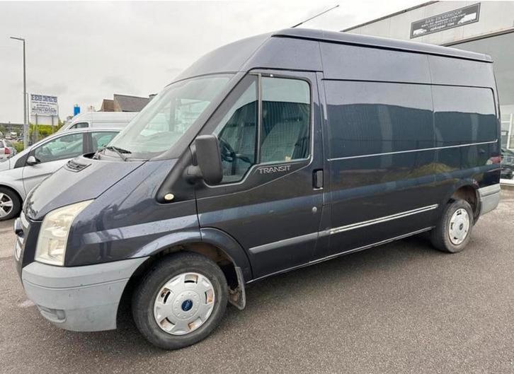 Ford transit    diesel 2.2   85kw 115pk    193.773km   /2010, Auto's, Bestelwagens en Lichte vracht, Bedrijf, Ford, Diesel, Ophalen