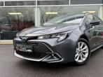 Toyota Corolla CAMERA / CARPLAY / ZETEL & STUURVERWARMING /, Autos, Toyota, Argent ou Gris, Achat, Euro 6, Entreprise