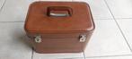 Vintage beautycase, Handtassen en Accessoires, Beautycases, Ophalen, Gebruikt, Bruin, Met slot