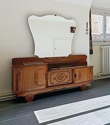 vintage kaptafel met elegante spiegel  beschikbaar voor biedingen