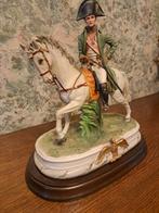 Napoléon en porcelaine de Capodimonte, Enlèvement