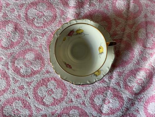 Mooi vintage theekopje, Huis en Inrichting, Keuken | Servies, Verzenden