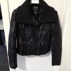 GUESS Zwarte korte vest Maat: 42 Prijs: € 10, Kleding | Dames, Jassen | Winter, Guess, Zwart, Maat 42/44 (L), Ophalen of Verzenden