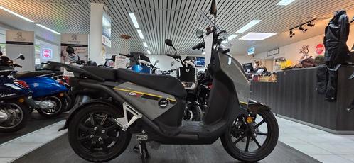SuperSoco CPX 25km/h 2 jaar garantie 500euro korting, Fietsen en Brommers, Scooters | Overige merken, Nieuw, Klasse A (25 km/u)