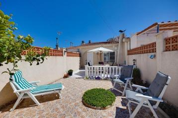 Bungalow zonder bovenburen bij Playa de Los Locos/Torrevieja beschikbaar voor biedingen