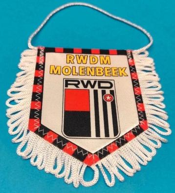 RWD Molenbeek RWDM 1980s superbe vintage fanion football