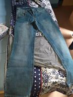 jeans dame, Bleu, Enlèvement ou Envoi, W33 - W36 (confection 42/44), Neuf