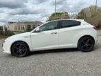 Alfa Romeo Giulietta 1.6d dealer met volledige optie/export, Auto's, Voorwielaandrijving, Euro 5, Zwart, Wit