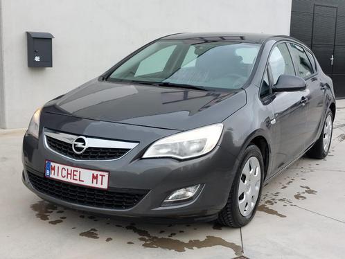 Opel Astra 1.3 CDTi / Met Keuring !, Auto's, Opel, Bedrijf, Te koop, Astra, ABS, Adaptieve lichten, Airbags, Airconditioning, Alarm