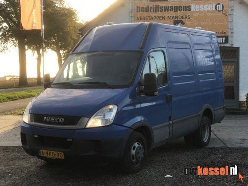 Iveco Daily 35C15V 3.0 HPI Euro 4 L2H2 AC Trekhaak 6T, Auto's, Bestelwagens en Lichte vracht, Bedrijf, ABS, Climate control, Cruise Control