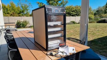 Volautomatische broedmachine Rcom Maru Max 380  beschikbaar voor biedingen