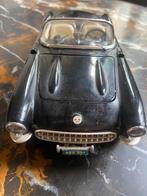 Chevrolet Corvette 1957 - Burago - 1:18, Hobby & Loisirs créatifs, Voitures miniatures | 1:18, Comme neuf, Burago, Voiture, Enlèvement ou Envoi