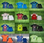 Nieuwe voetbaltenues van diverse clubs, Verzenden, Nieuw