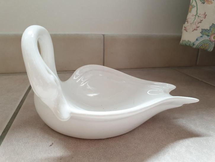 Vintage Schaaltje Zwaan Wit Porselein, Antiek en Kunst, Antiek | Porselein, Ophalen