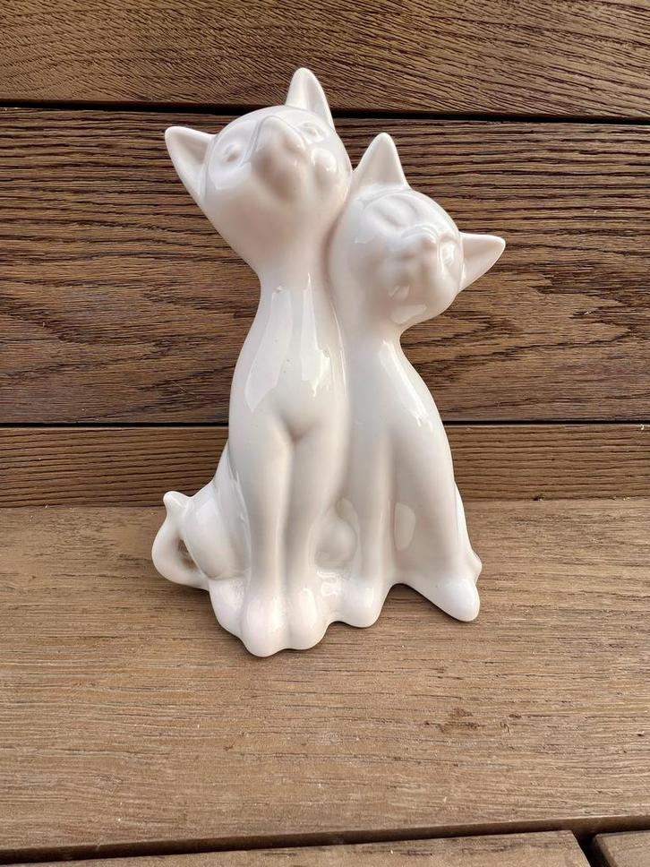 Retro poezenbeeldje vintage koppel katjes, Verzamelen, Beelden en Beeldjes, Zo goed als nieuw, Dier, Ophalen of Verzenden