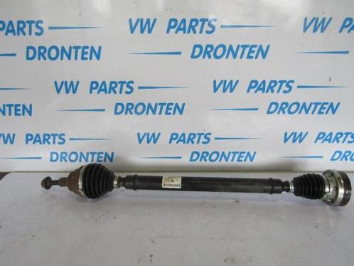 Aandrijfas rechts-voor van een Volkswagen Passat, Auto-onderdelen, Remmen en Aandrijving, Volkswagen, Gebruikt, 3 maanden garantie