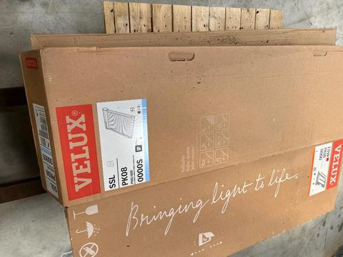 Velux, Doe-het-zelf en Bouw, Glas en Ramen, Nieuw, Dakraam, 120 tot 160 cm, 80 tot 120 cm, Dubbelglas, Ophalen