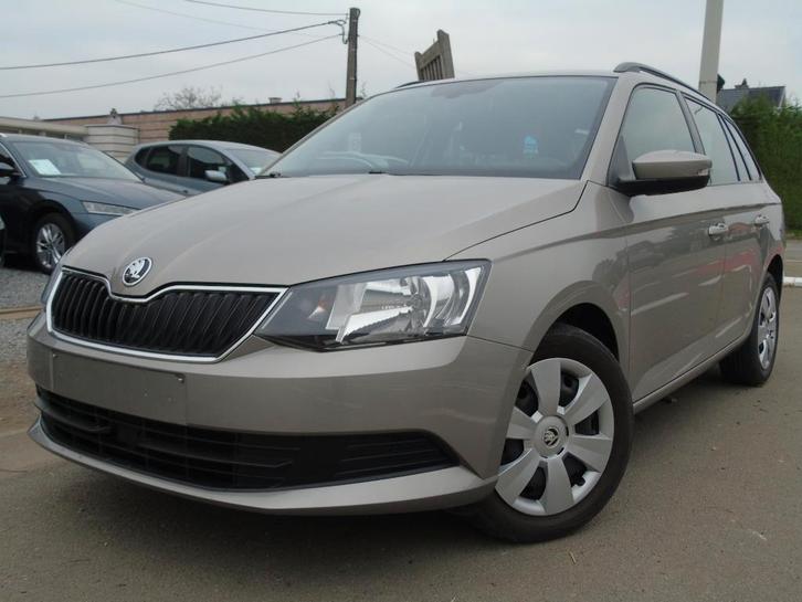 Skoda Fabia 1.0 Tsi Benzine*2018*1e Eigenaar*Airco*WEINIG KM, Autos, Skoda, Entreprise, Achat, Fabia, ABS, Caméra de recul, Phares directionnels
