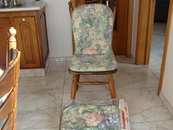 2 coussins avec dossier de marque Curver beschikbaar voor biedingen