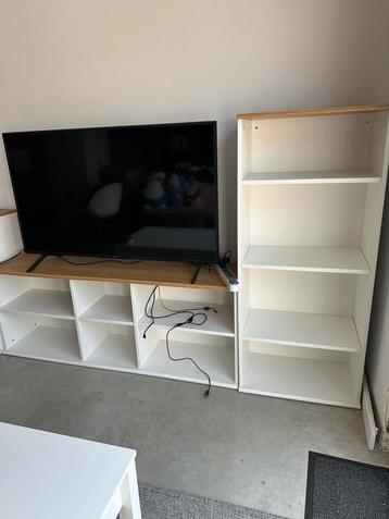 Tv-meubel & boekenkastje Skruvby Ikea te koop beschikbaar voor biedingen