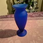 Blauw glazen vaasje (staat in de weg), Moins de 50 cm, Verre, Enlèvement, Utilisé