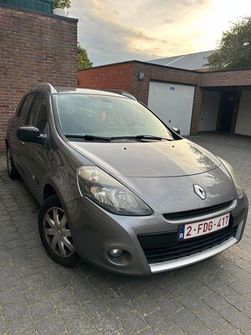 Renault Clio 1.5 dci diesel  euro 5 keuring v.v, Autos, Renault, Particulier, Clio, ABS, Phares directionnels, Airbags, Air conditionné