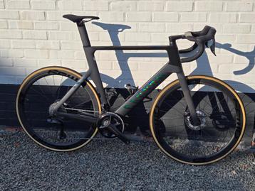 Canyon Aeroad CFR - XL - Ultegra 12s beschikbaar voor biedingen
