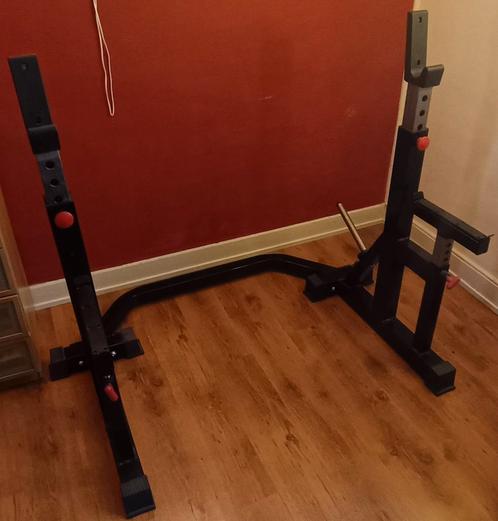 Barbarian Line Fitness Toestellen + Accessoires, Sport en Fitness, Fitnessapparatuur, Zo goed als nieuw, Krachtstation, Armen