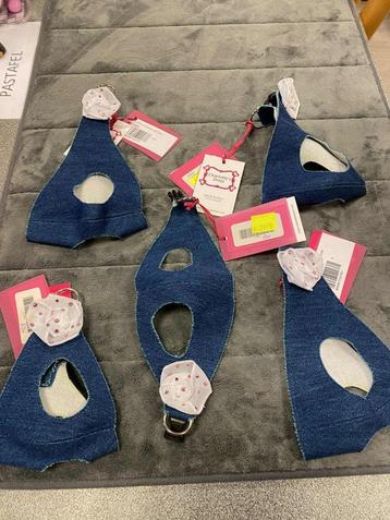 Jeans harnasje van het merk CD aan outletprijs. beschikbaar voor biedingen
