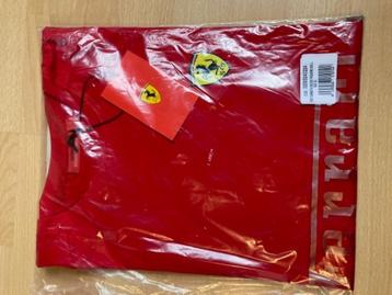FERRARI T-shirt – maat Large - Scuderia rood