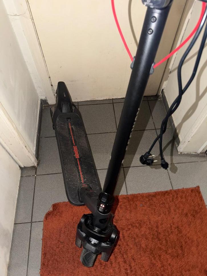 Trottinette électrique Segway ninebot max g3 I, Vélos & Vélomoteurs, Trottinettes, Comme neuf, Step électrique (E-scooter), Enlèvement ou Envoi