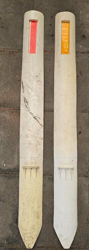 2 stuks Bermpaal kunststof - Flexibel 1100x105mm reflectoren, Doe-het-zelf en Bouw, Overige Doe-Het-Zelf en Bouw, Gebruikt, Ophalen