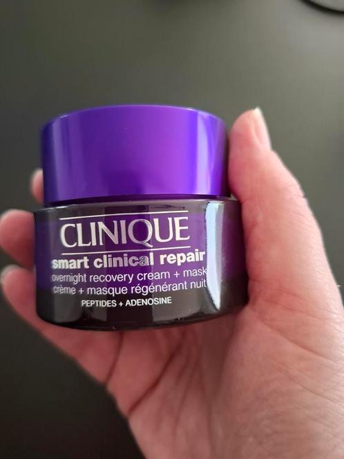 Clinique overnight recovery cream+mask, Handtassen en Accessoires, Uiterlijk | Gezichtsverzorging, Zo goed als nieuw, Ophalen of Verzenden