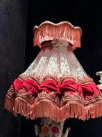 Kant kap met fluweel nieuw 30 cm met voet dresden, Antiek en Kunst, Ophalen of Verzenden