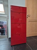 Commode rouge, Enlèvement, Comme neuf