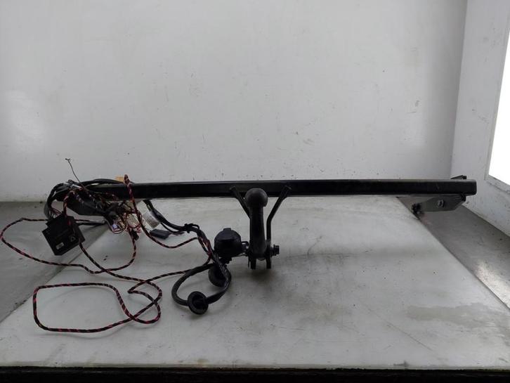 TREKHAAK Skoda Octavia Combi (5EAC) (01-2012/07-2020), Auto-onderdelen, Ophanging en Onderstel, Skoda, Gebruikt