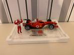 F1 Ferrari 2004 1/18, Ophalen of Verzenden, Zo goed als nieuw, Auto