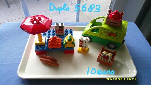 Duplo, marktkraam, auto's, dieren en poppetjes, Kinderen en Baby's, Speelgoed | Duplo en Lego, Zo goed als nieuw, Duplo, Losse stenen
